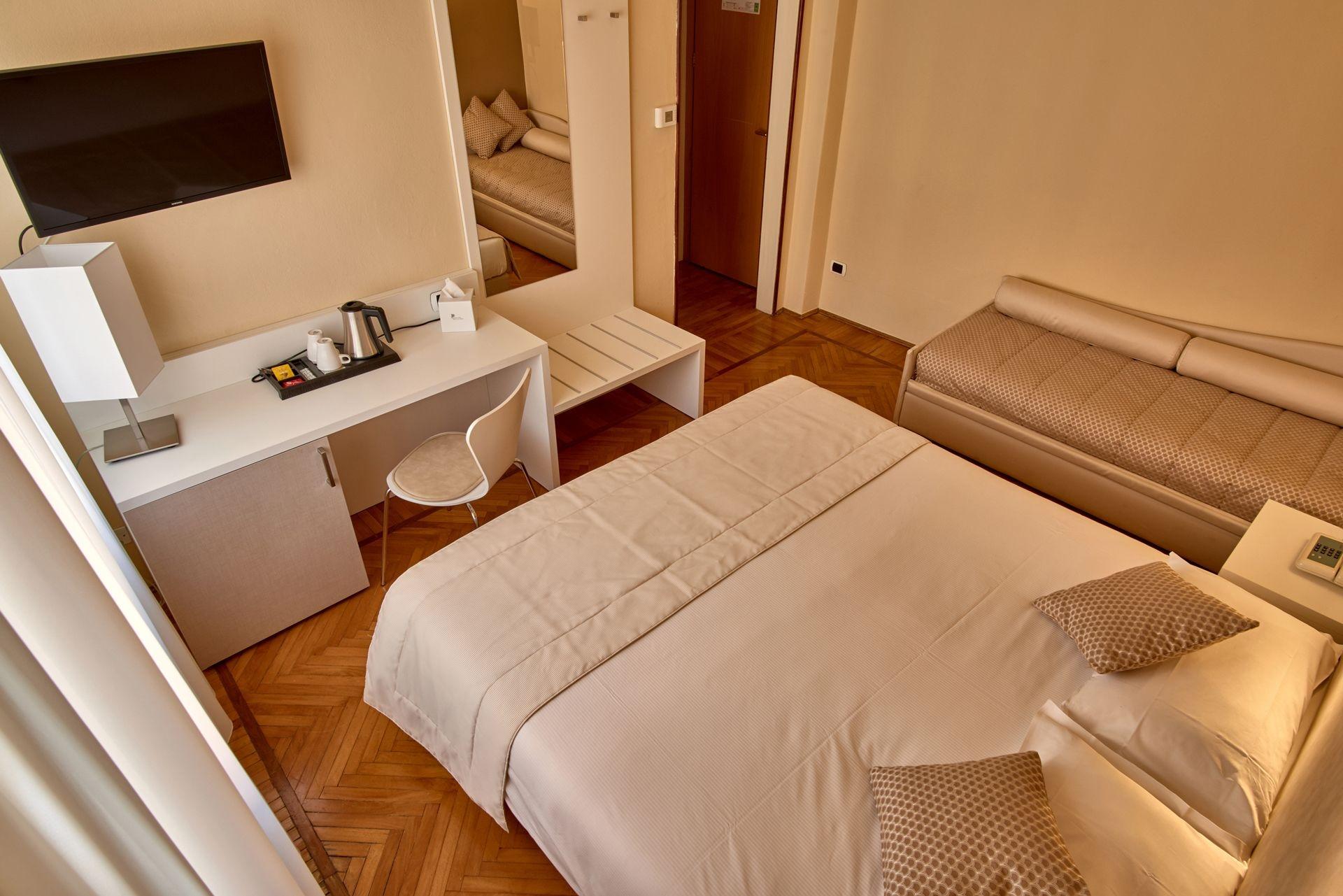 Hotel Bellavista Менаджо Екстериор снимка