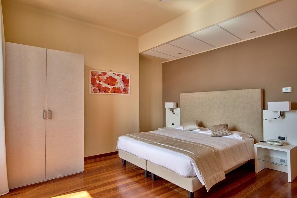 Hotel Bellavista Менаджо Екстериор снимка