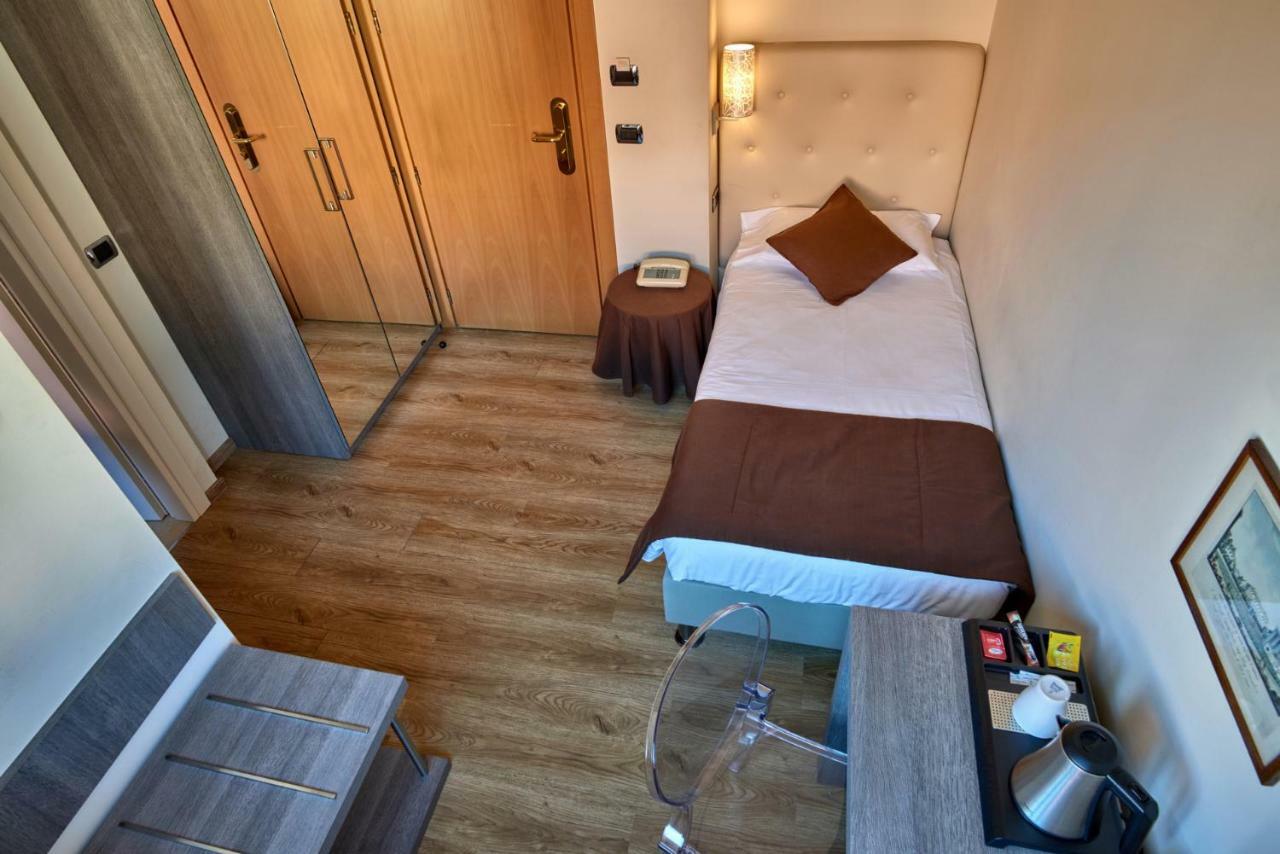 Hotel Bellavista Менаджо Екстериор снимка