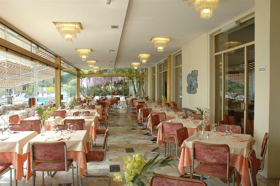 Hotel Bellavista Менаджо Екстериор снимка